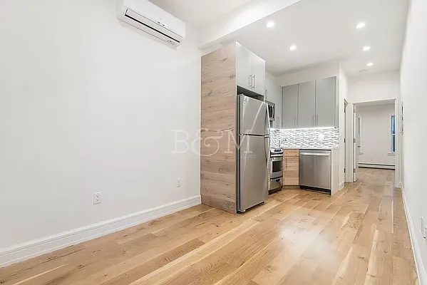 Rented by Brick&Mortar | media 4