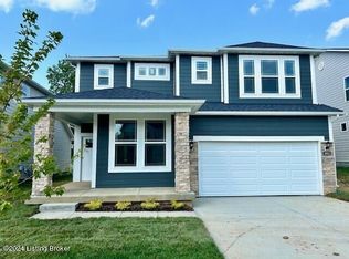 4613 Golden Eagle Dr, Louisville, KY 40245