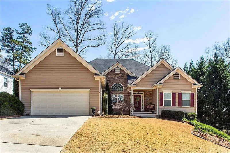 132 Clifford Ct photo 1