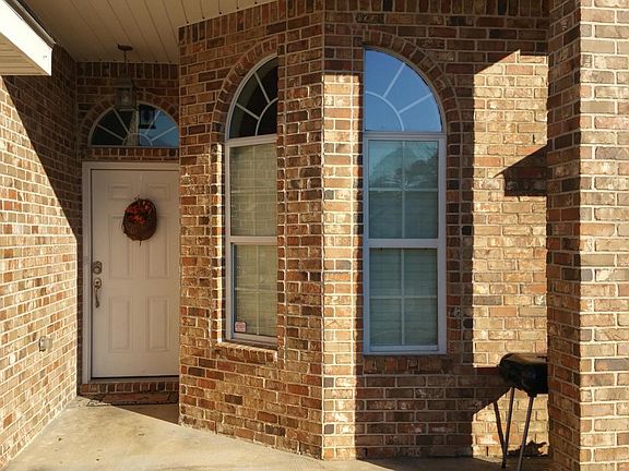 2nd image of 14400 Williamsburg Dr
