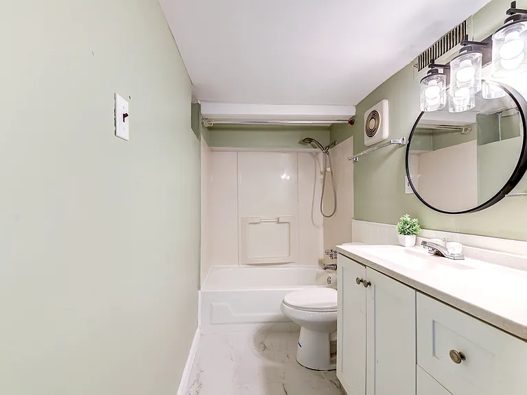 8370 Orchard Ave — Photo 11