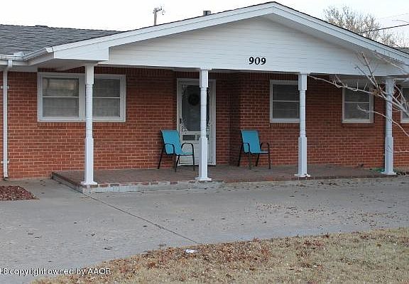 2nd image of 909 S Barkley St