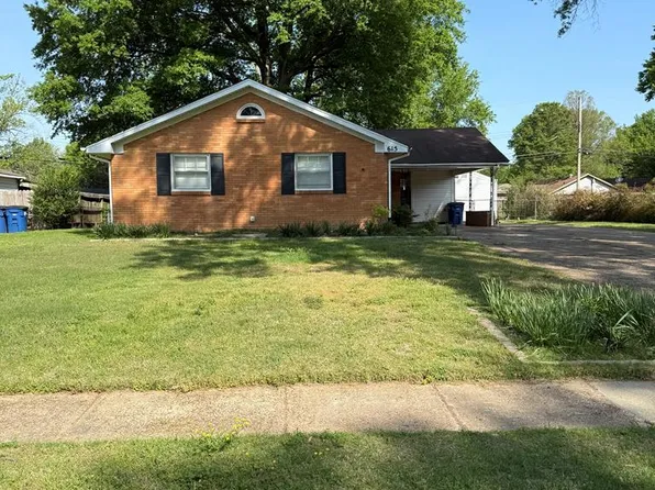 615 Highland Dr, West Memphis, AR 72301