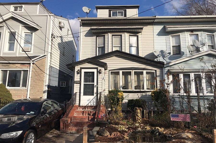 1st image of 8929A 91st St