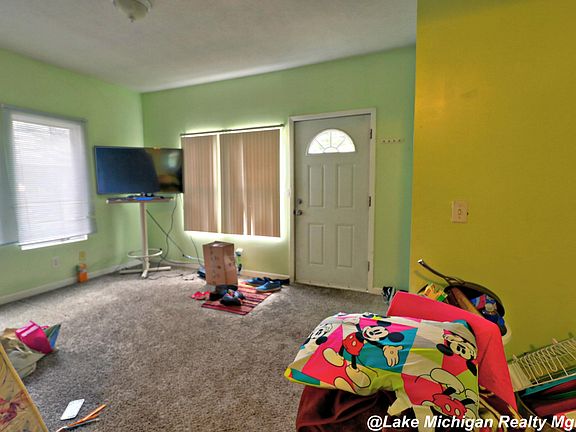 4th image of 1009 Turner Ave NW