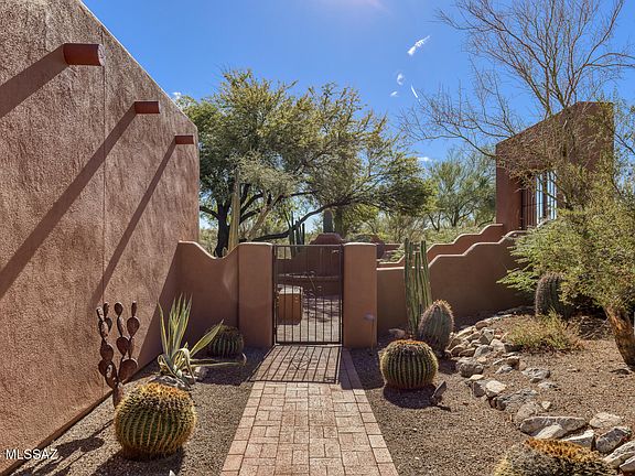 5th image of 6170 W Saddle Horn Cir