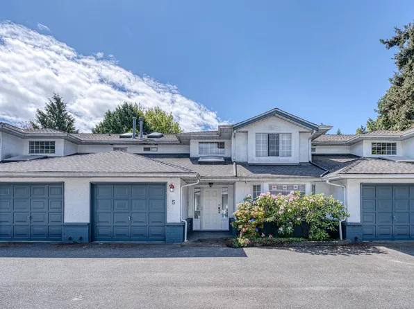 7531 No 1 Rd #5, Richmond, BC V7C 1T7