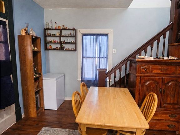 5th image of 86 Water St