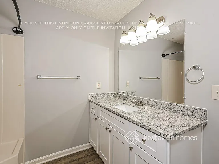 2390 Hinton Rd — Photo 11