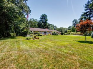 12 Pinewood Rd, Hampden, MA 01036