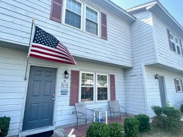 1 Port West Court #C, Swansboro, NC 28584