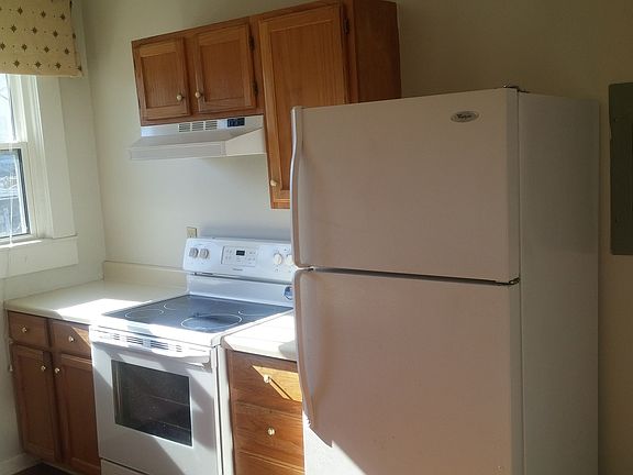 5th image of 1747 Paul W Bryant Dr APT 6