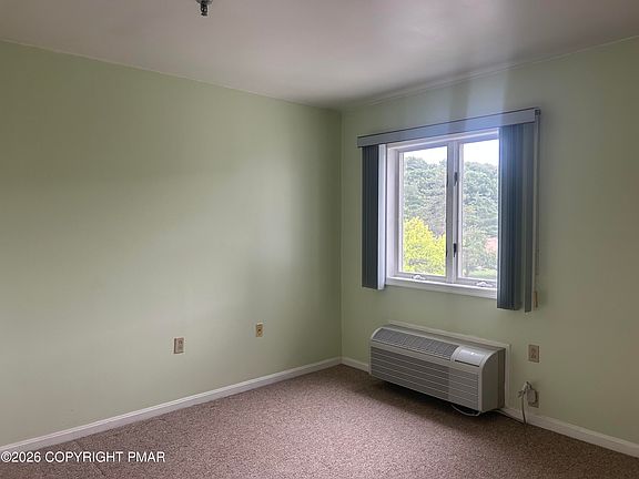 5th image of 3 Village Cir APT 403