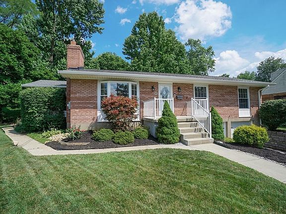 3rd image of 5590 Goldcrest Dr