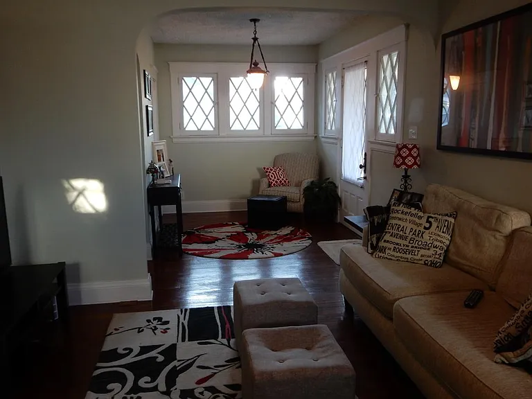 2823 Madison Rd — Photo 8