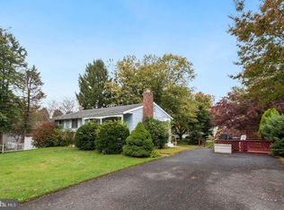 321 Leaf Ave, Bellmawr, NJ 08031