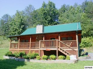 2880 Easy St, Sevierville, TN 37862