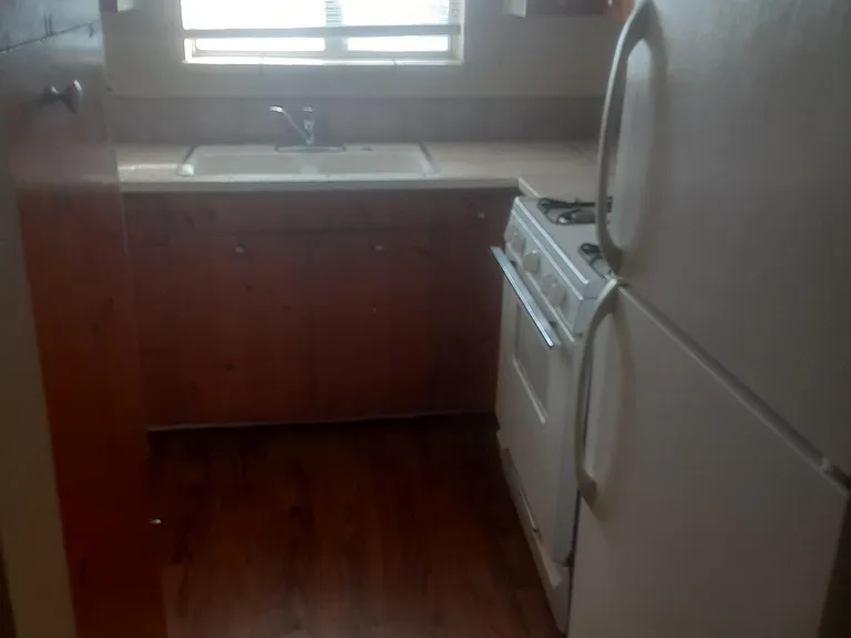 1911 E Evans Ave #C — Photo 3