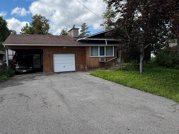 3670 River Rd, Ottawa, ON K4M 1B4