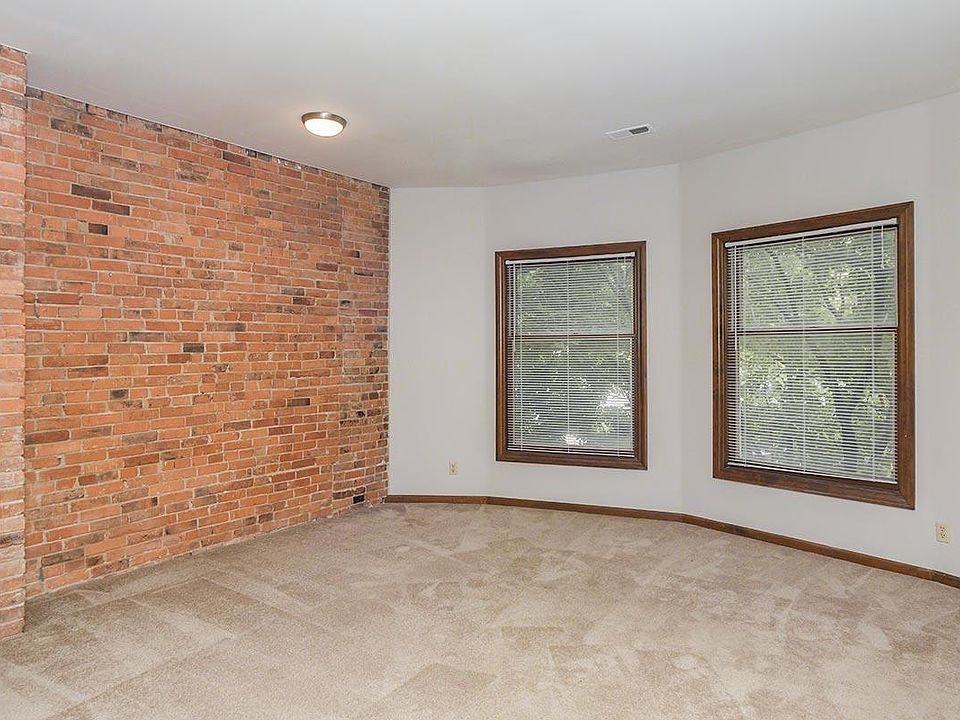 1st image of 635 S 11th St #3