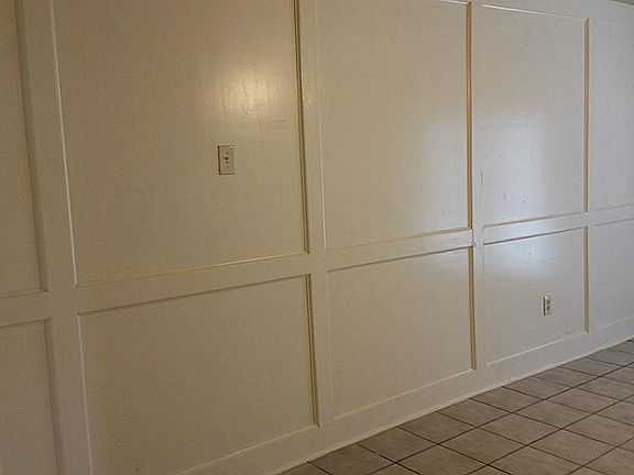 4th image of 5019 Gleneagles Ct