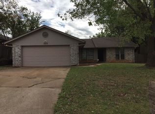 1010 Castle Rd, Edmond, OK 73034