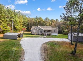 5268 Old Courthouse Rd, Appomattox, VA 24522