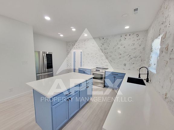 5th image of 222 Atlantic Ave