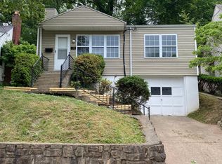 432 Forest Cir, South Charleston, WV 25303