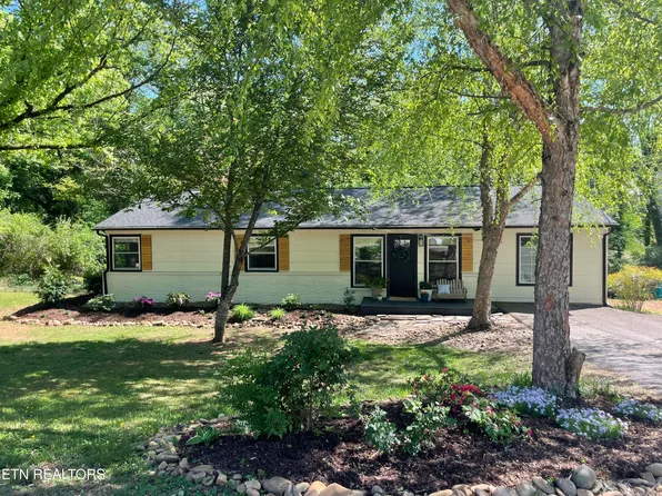 1304 Sumac Dr, Knoxville, TN 37919