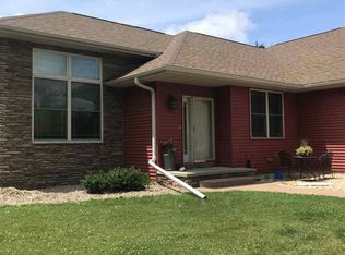 9235 County Road Oo, Rosholt, WI 54473