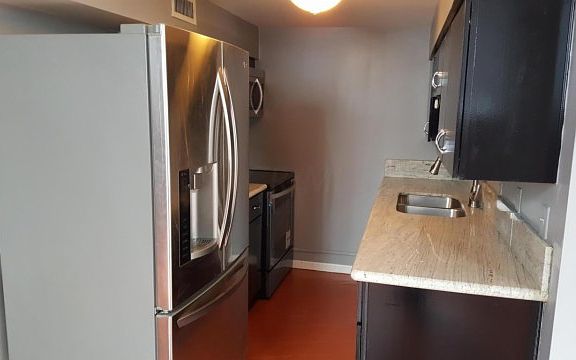 2nd image of 444 N Front St #201