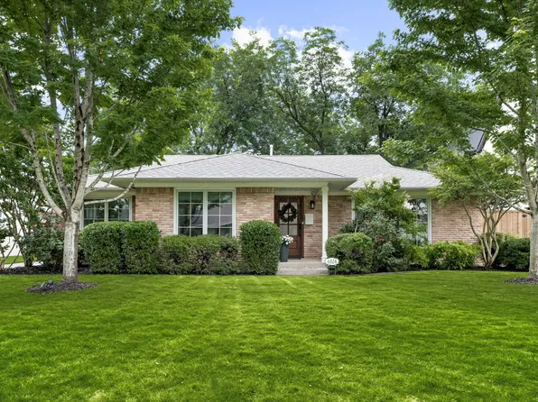 6824 Santa Maria Ln, Dallas, TX 75214
