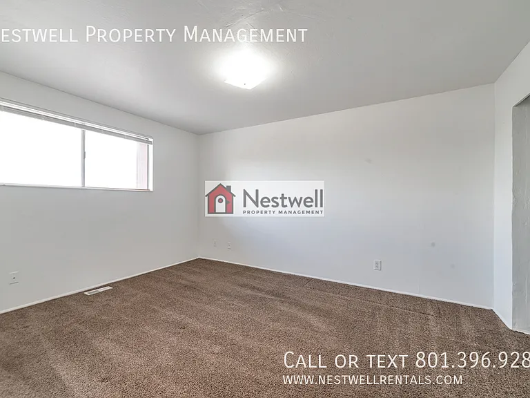 1881 W Lake Park Dr #3 — Photo 25