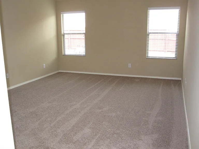 609 Twin Knoll Dr — Photo 12