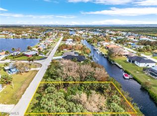 18786 Ashcroft Cir, Port Charlotte, FL 33948