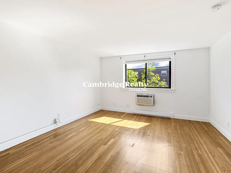 134 Summer St #32T — Photo 8