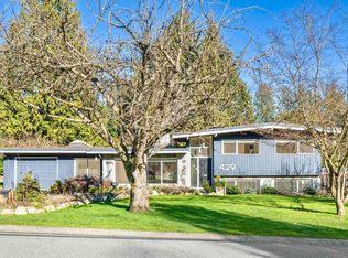 429 Newlands Rd, West Vancouver, BC V7T1W2