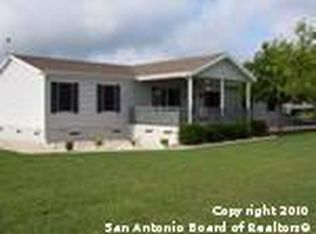 260 Canyon Lk, Pleasanton, TX 78064
