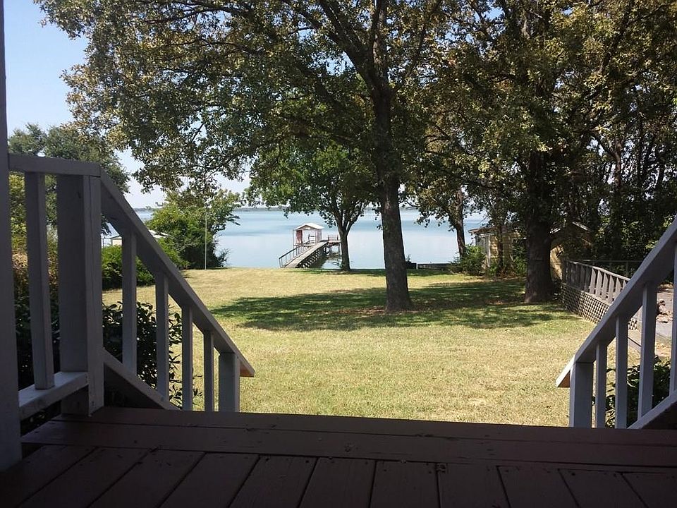 1st image of 824 Shoreline Dr