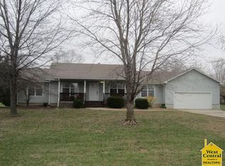 134 NW 253rd Rd, Clinton, MO 64735