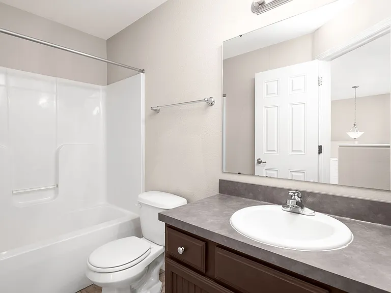 Ironwood Apartments and Townhomes — Photo 73