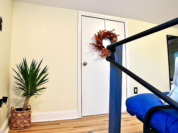 4th image of 113 Mimosa Dr #B
