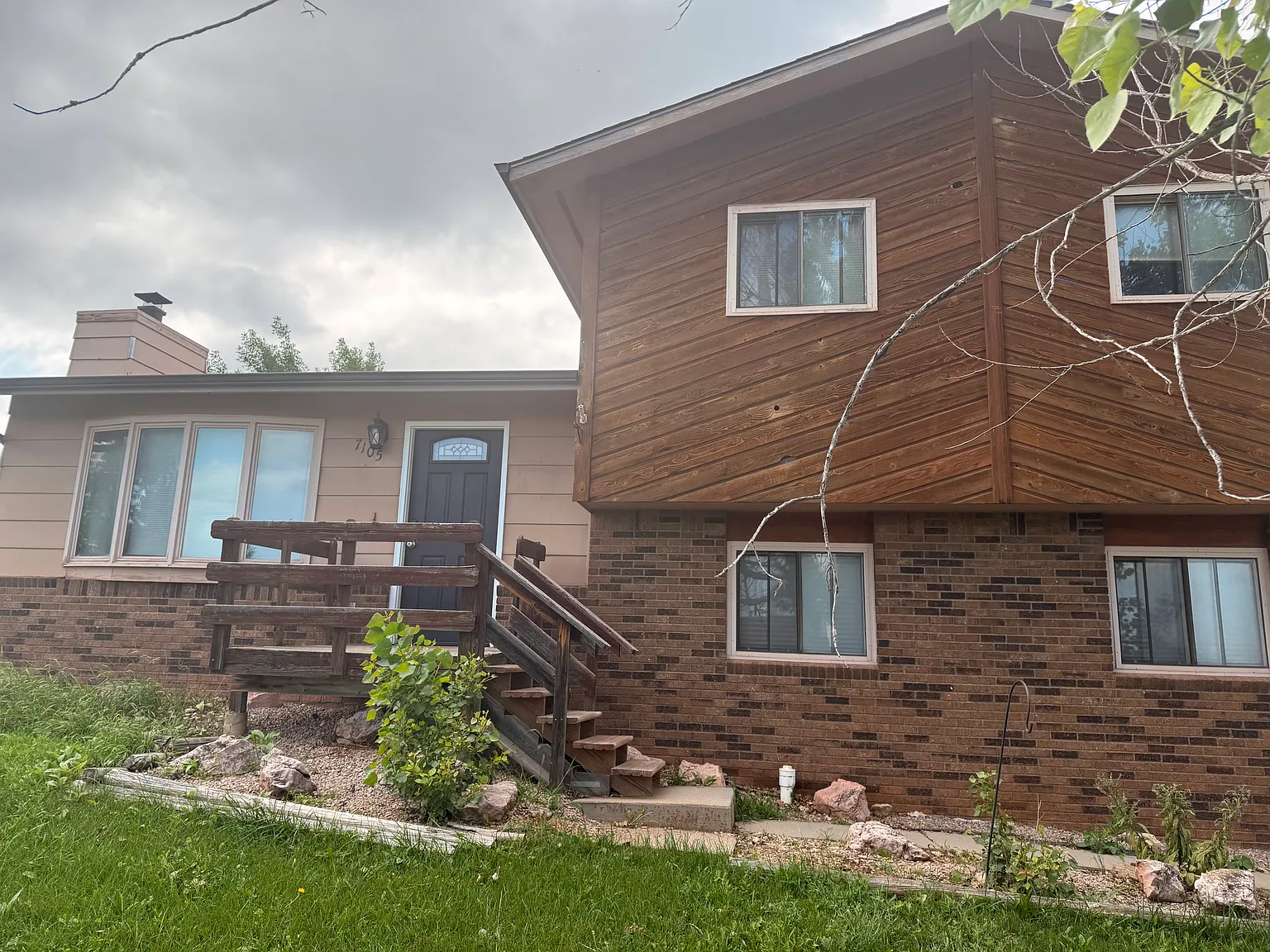 3 bed, 1580 sqft, $2,200 — Photo 2