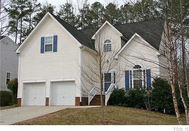 1st image of 2304 Summit Dr