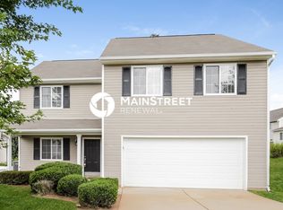 803 Topsail Dr, Browns Summit, NC 27214