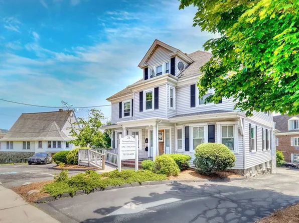 24 Walpole St, Norwood, MA 02062