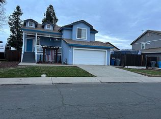 1945 Crystal Creek Ln, Yuba City, CA