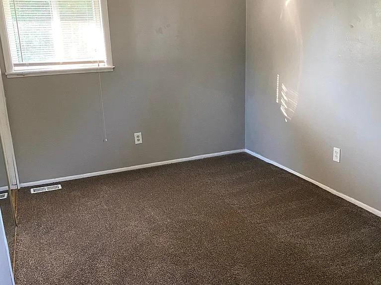 18816 E Blackhawk Trl — Photo 9