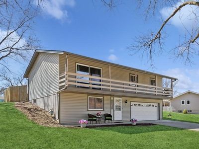 117 Meadow Cir N, Burnsville, MN, 55337